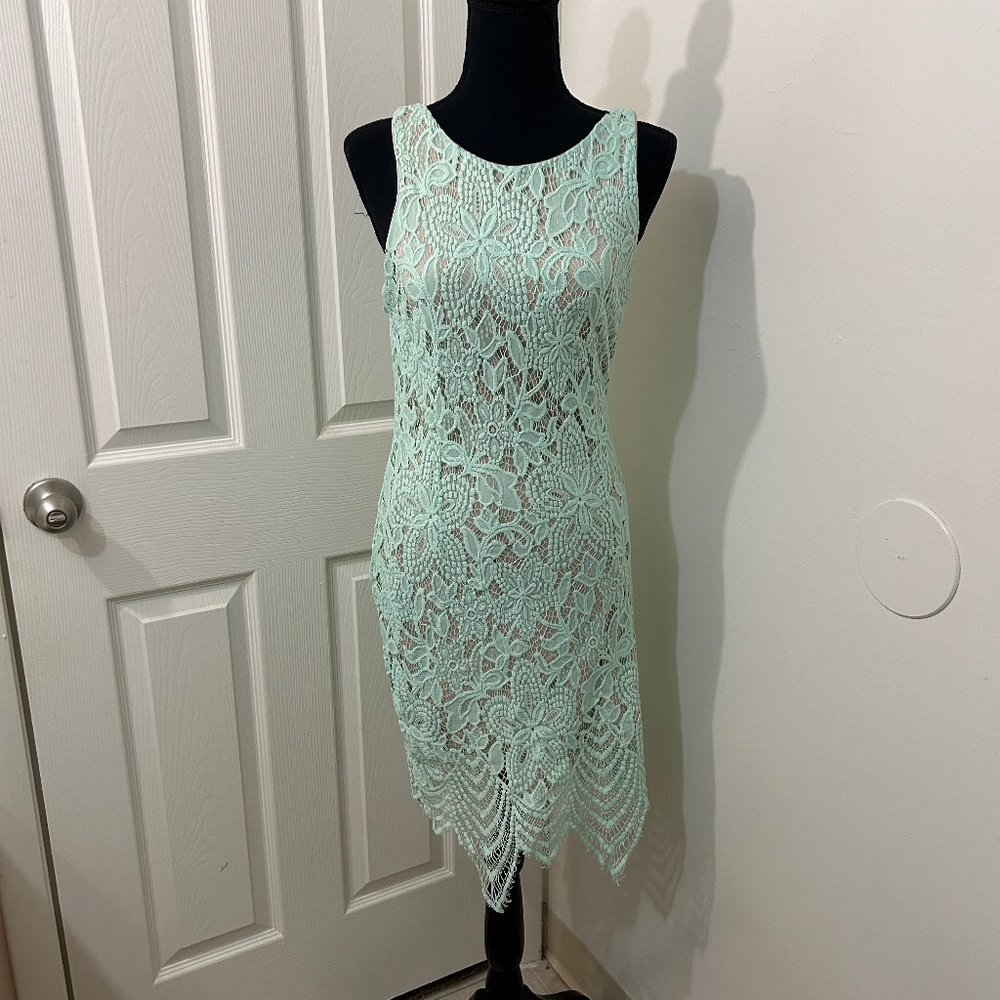 KTOO Mint Green Lace Midi Dress With Nude Underlay Size Large